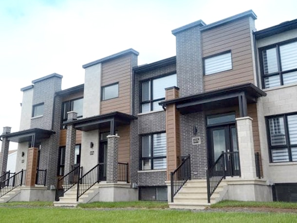 Modèle Maison de ville pour nouveau projet domiciliaire à Laval